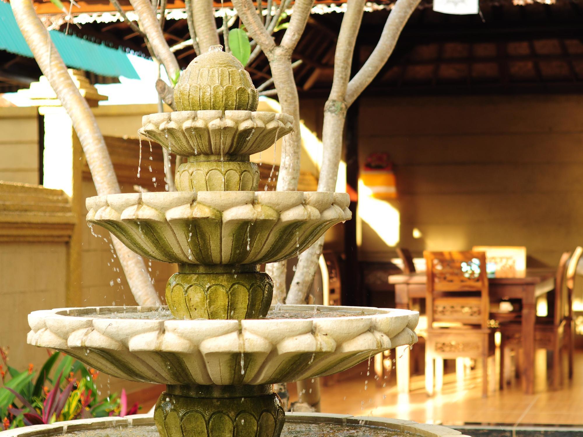 Gianyar Hotel Ngoại thất bức ảnh