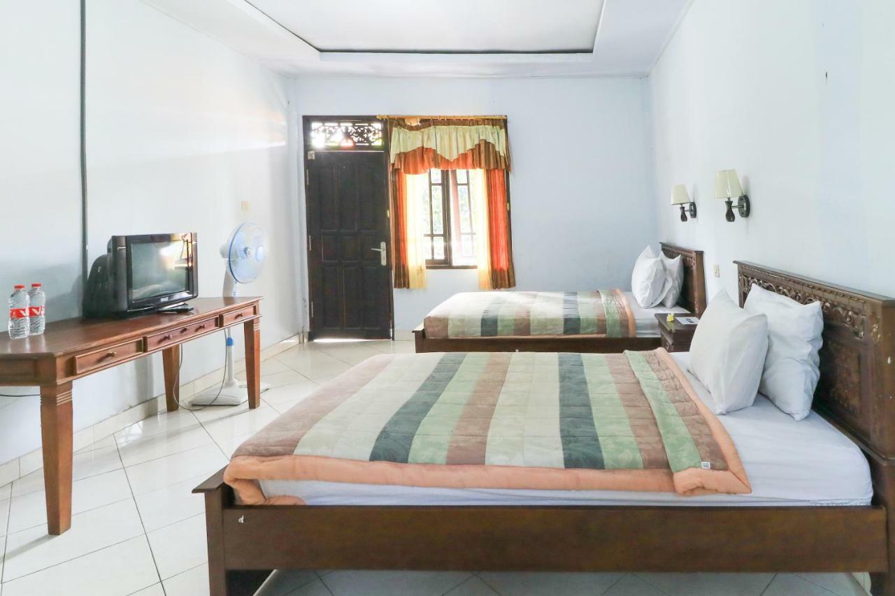 Gianyar Hotel Ngoại thất bức ảnh