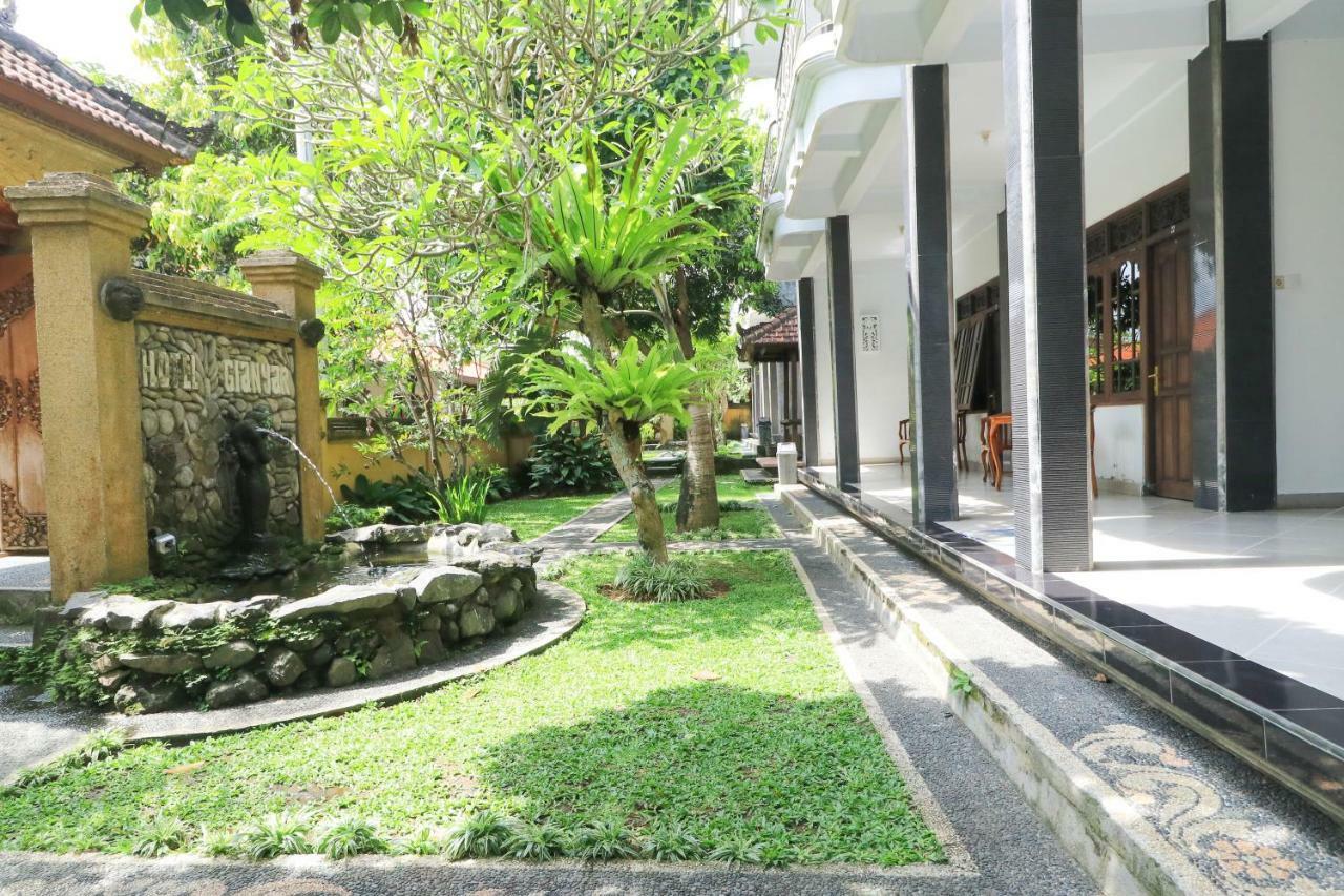 Gianyar Hotel Ngoại thất bức ảnh