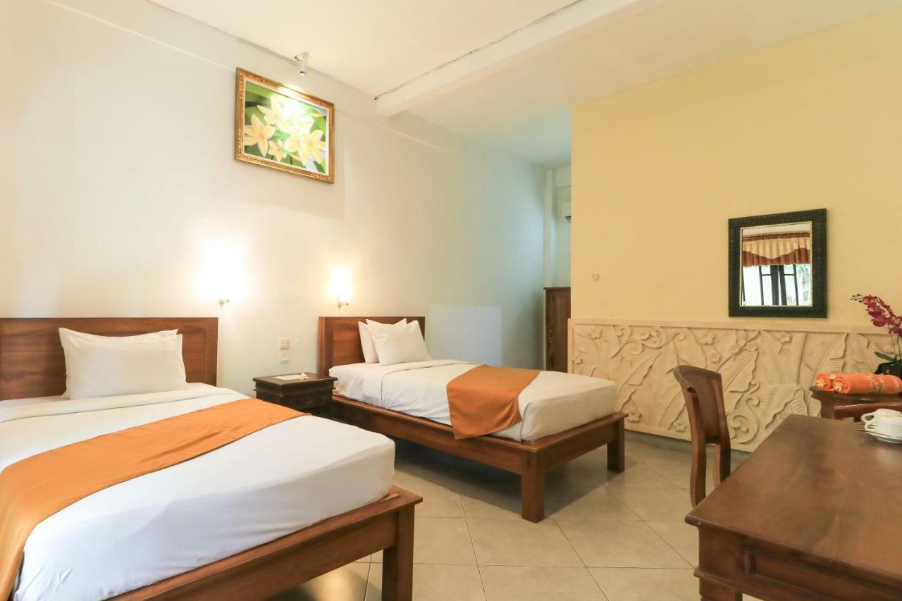 Gianyar Hotel Ngoại thất bức ảnh