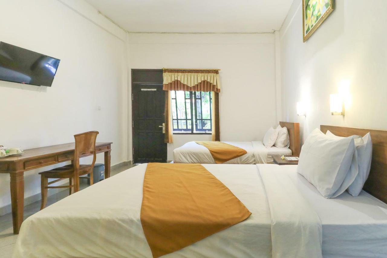 Gianyar Hotel Ngoại thất bức ảnh
