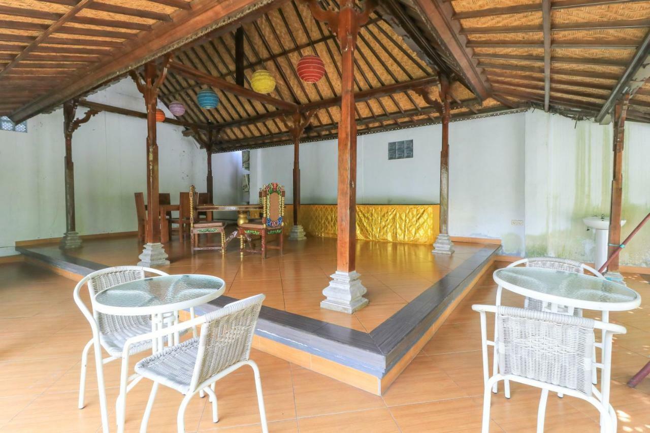 Gianyar Hotel Ngoại thất bức ảnh