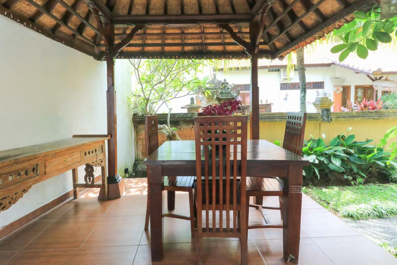 Gianyar Hotel Ngoại thất bức ảnh