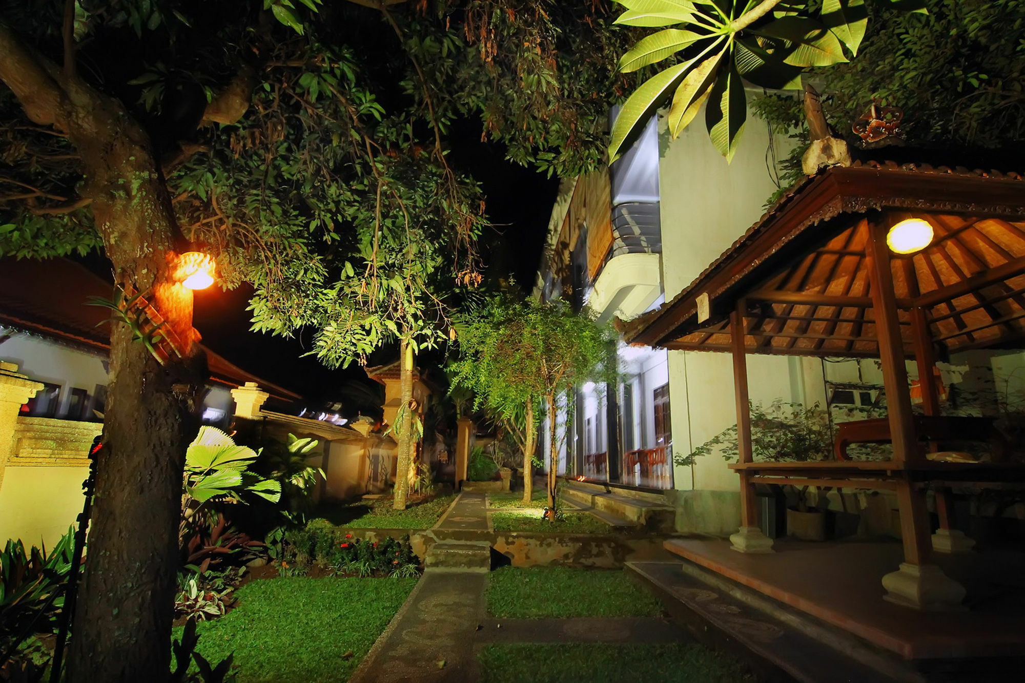 Gianyar Hotel Ngoại thất bức ảnh