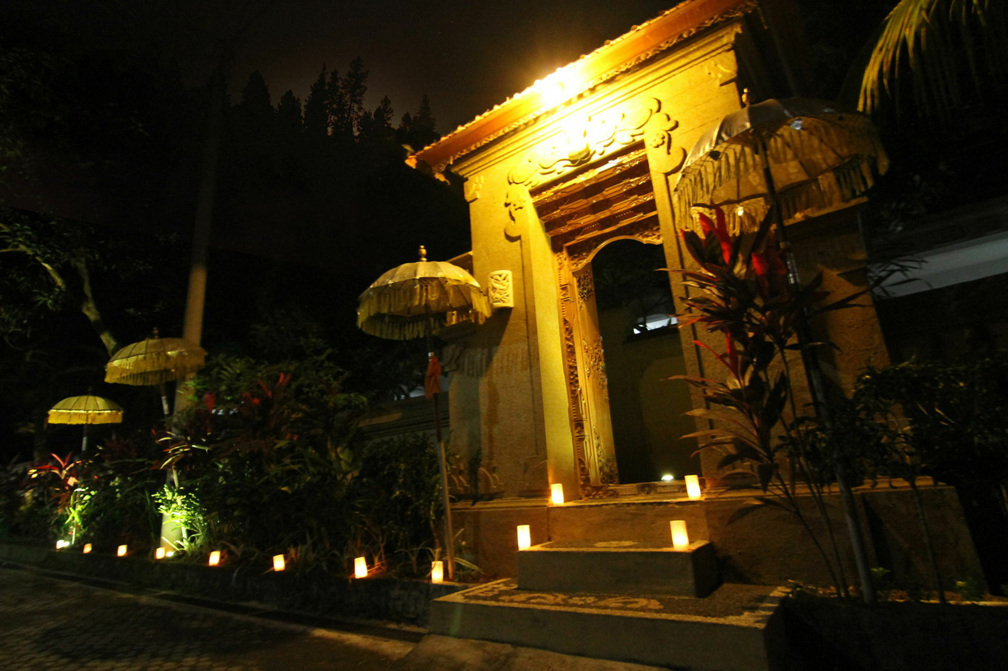 Gianyar Hotel Ngoại thất bức ảnh