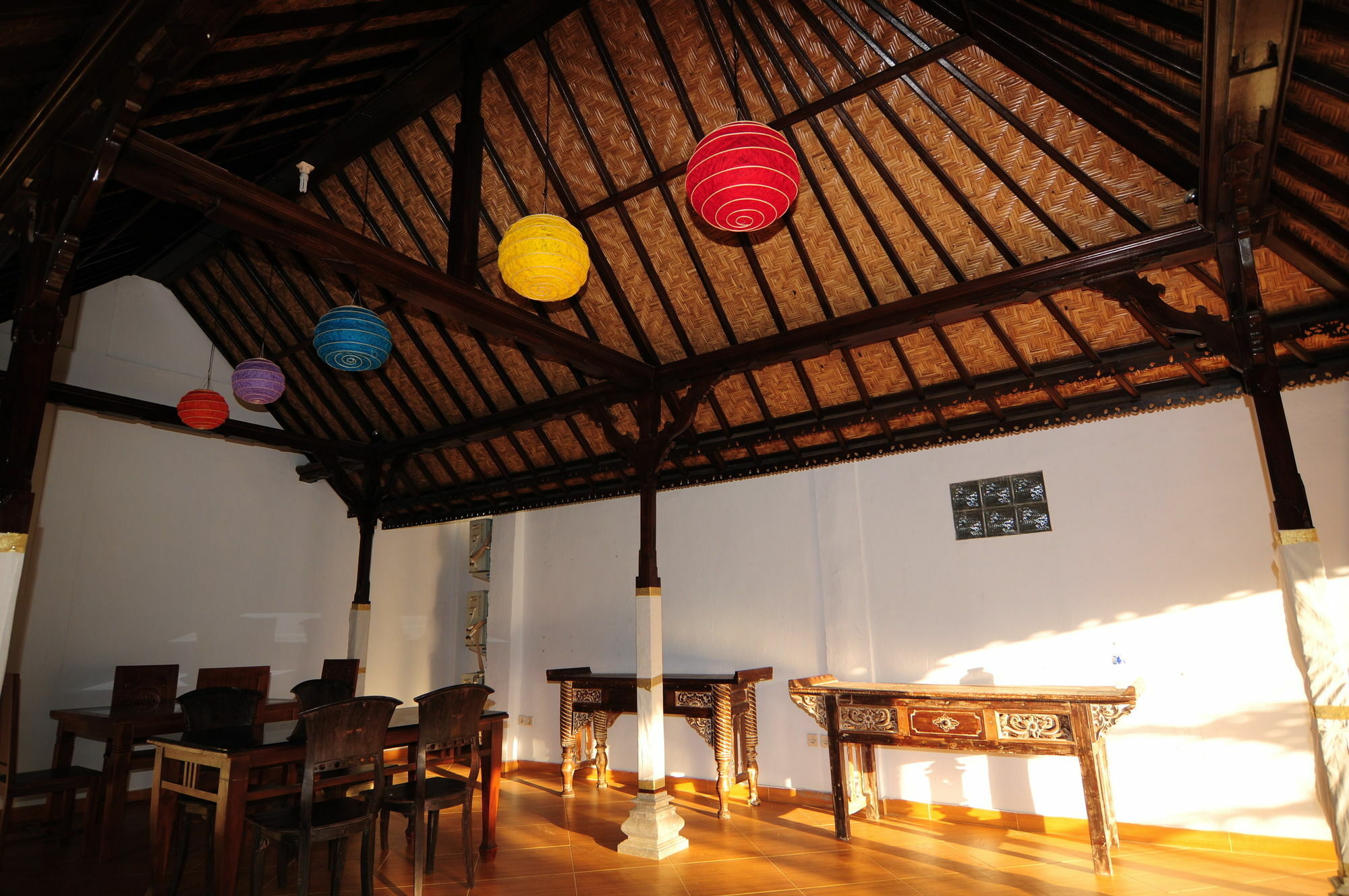 Gianyar Hotel Ngoại thất bức ảnh