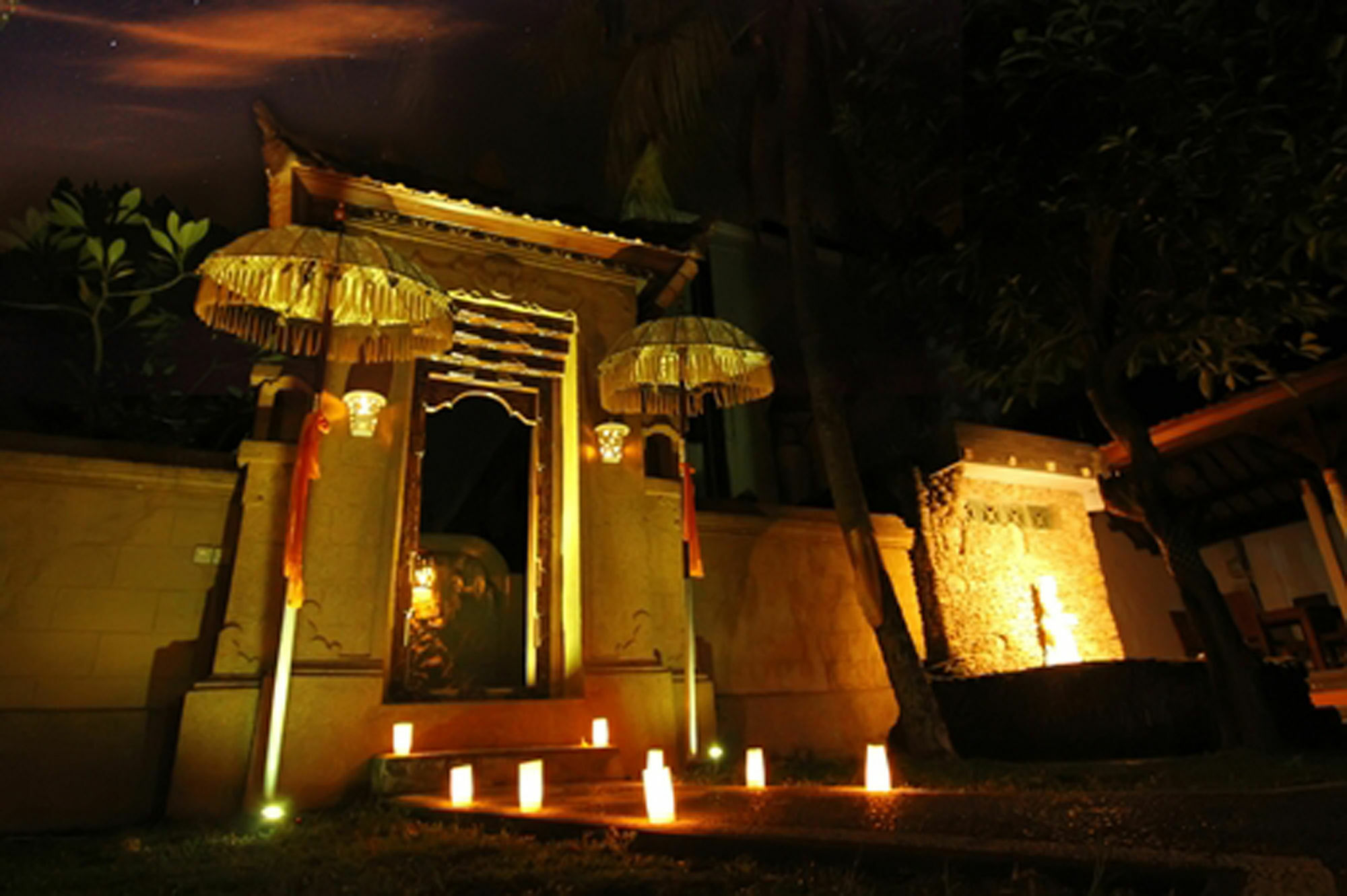 Gianyar Hotel Ngoại thất bức ảnh